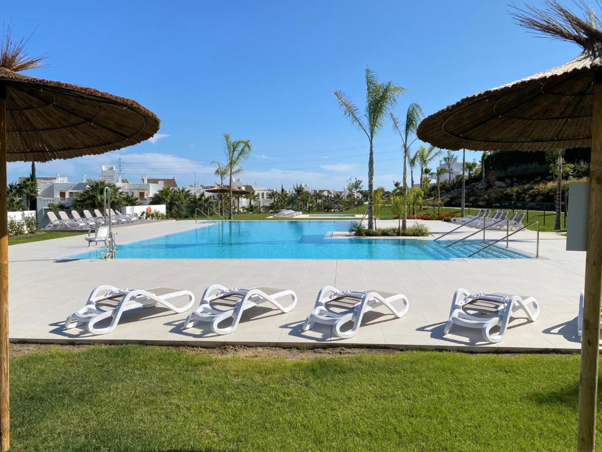 Al-401 Apartment In Alcazaba Lagoon Εστεπόνα Εξωτερικό φωτογραφία